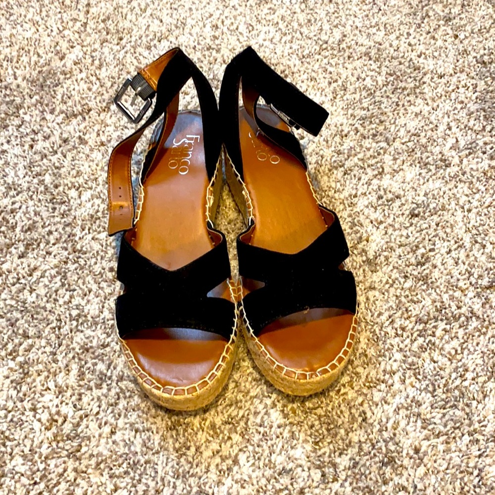 New Franco Sarto Pellia Sandals